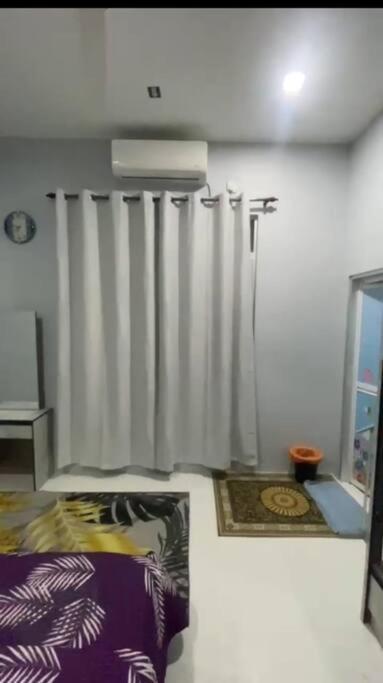 Homestay Kak Tiy Kuala Terengganu Buitenkant foto